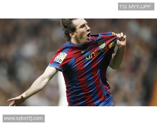 足球明星与宠物狗的温馨时刻精彩视频合集分享 足球明星与宠物狗的温馨时刻精彩视频合集分享