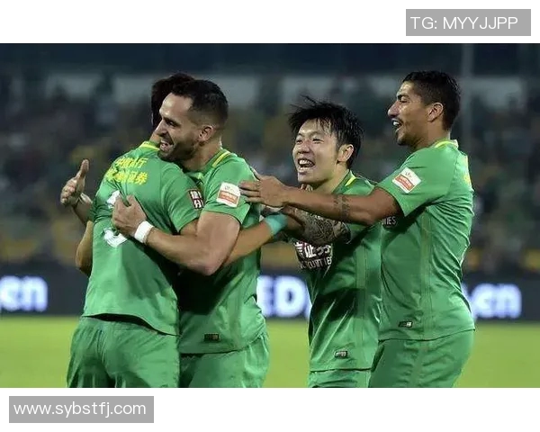 中国足球冠军联赛新赛季展望球队实力对比与球员转会动态分析